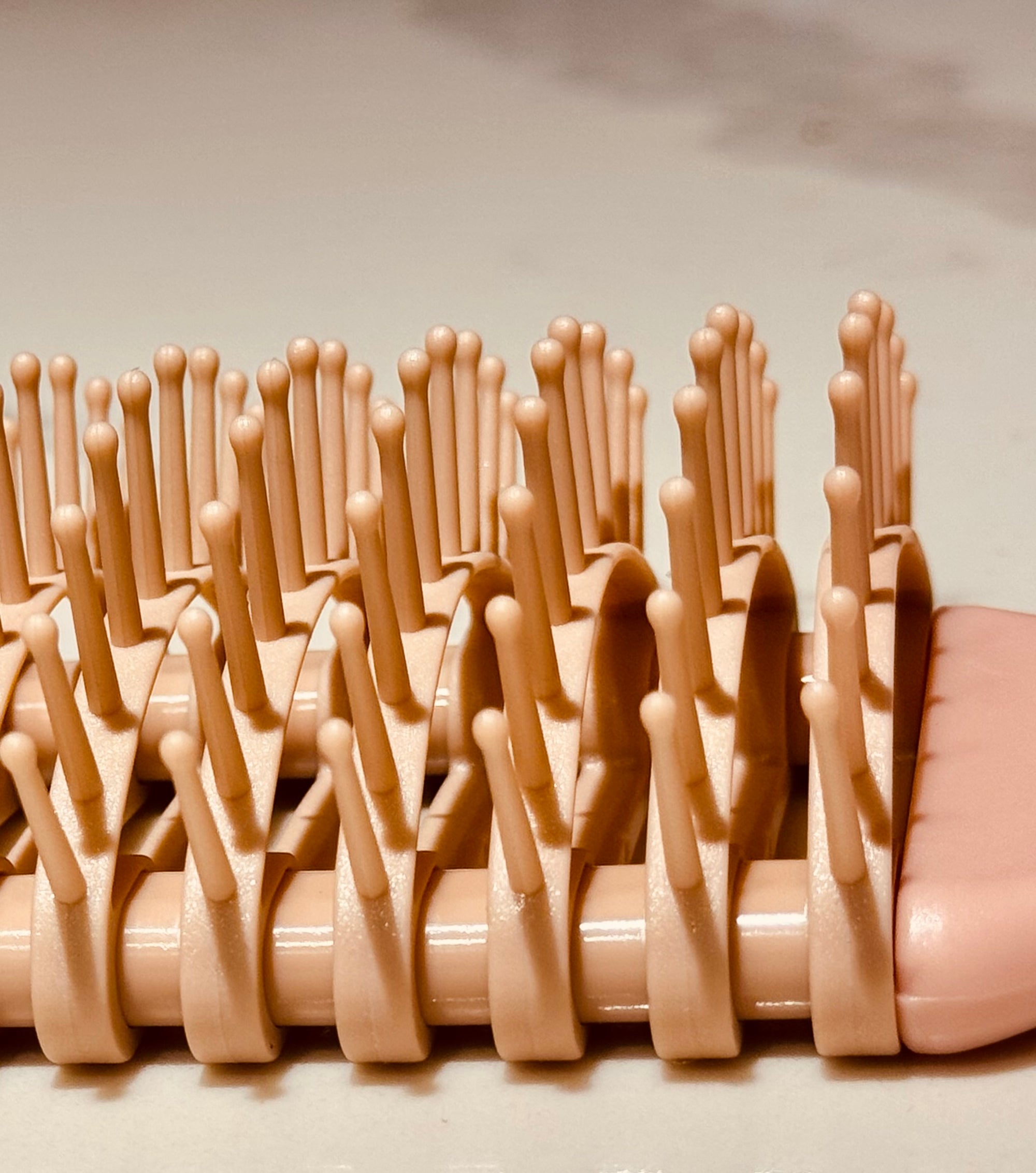 TPEE Detangling Brush
