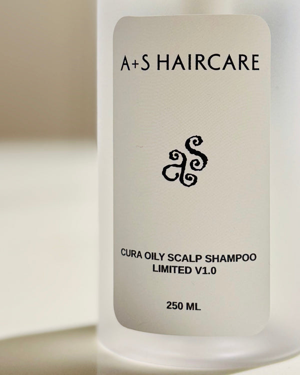Cura Oily Scalp Shampoo 250mL